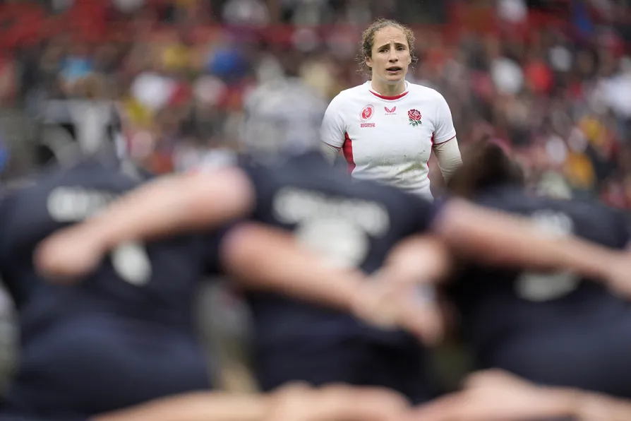 Dow credits England team-mates after reaching 50-try milestone