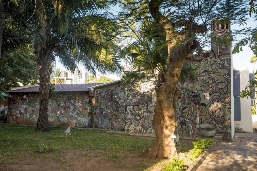 “Man and Nature”, a mural painted between 1977 and 1979, is on the premises of the Museum of Natural History in Maputo, and restored in 2020 [Pic: FMVN/Courtesy of Richard Gray]
